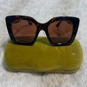 Gucci Soft Cat-Eye / Butterfly Sunglasses in Shiny Dark Havana